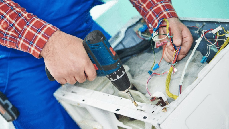 Kızılcahamam Dominox Dominox çamaşır makinesi kart tamiri – Su almama arızası orijinal parça ile giderildi. - Teknik servis örneği